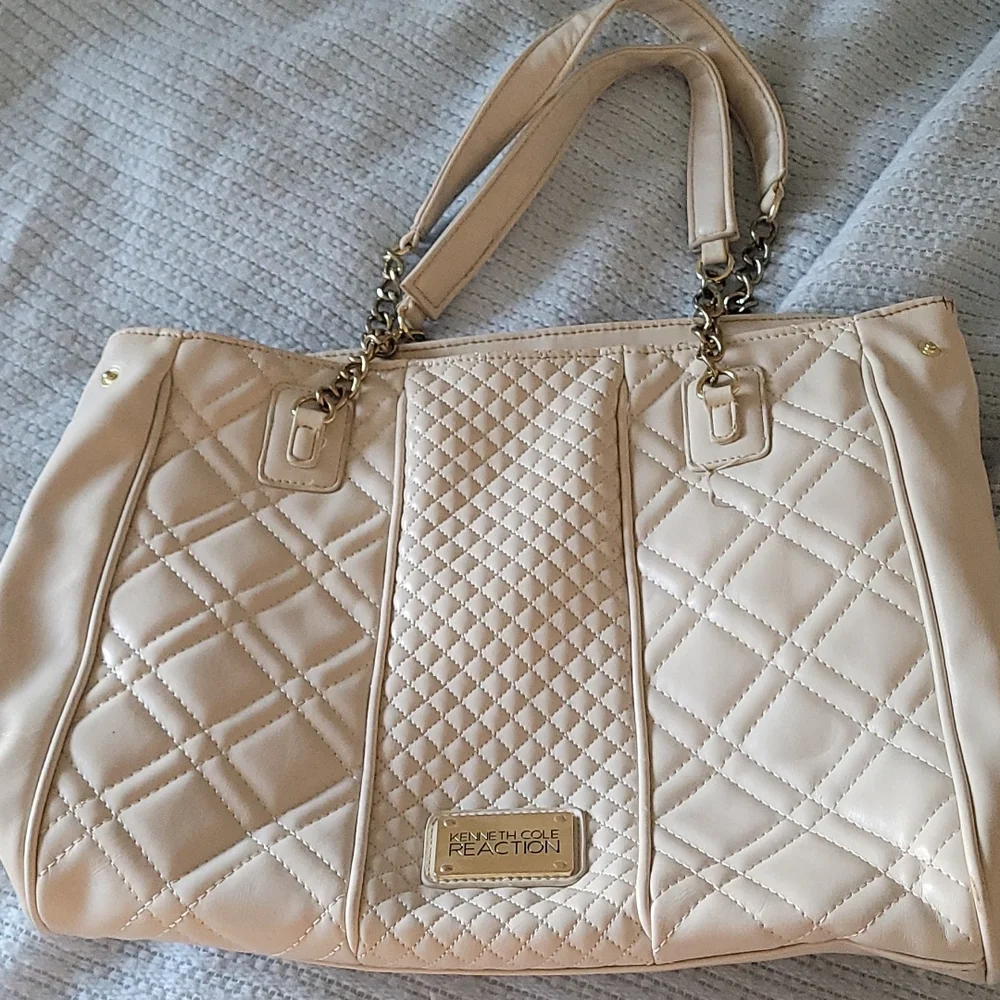Purse - Picture 1 of 2
